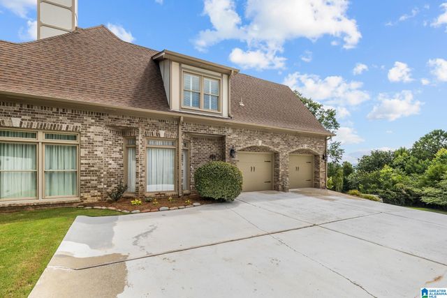 8440 LEDGE CIRCLE, Trussville, AL 35173