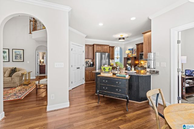 8440 LEDGE CIRCLE, Trussville, AL 35173