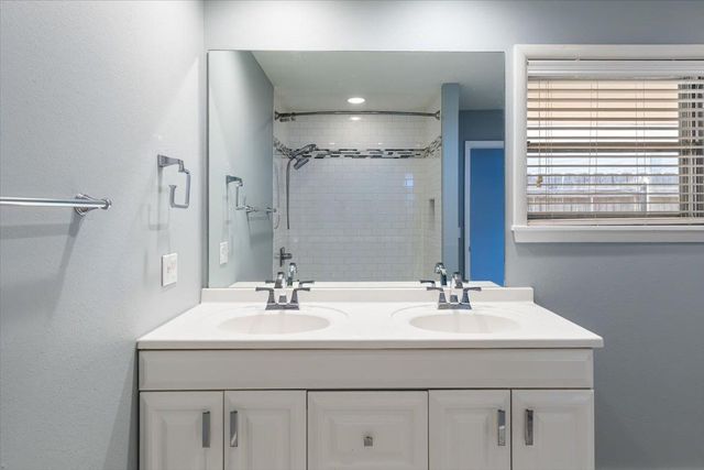 1314 W Beech Ave, Duncan, OK 73533