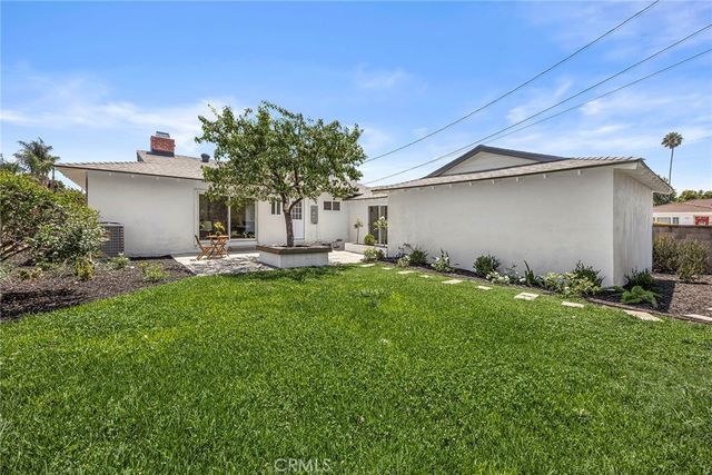 241 Marin, La Habra, CA 90631