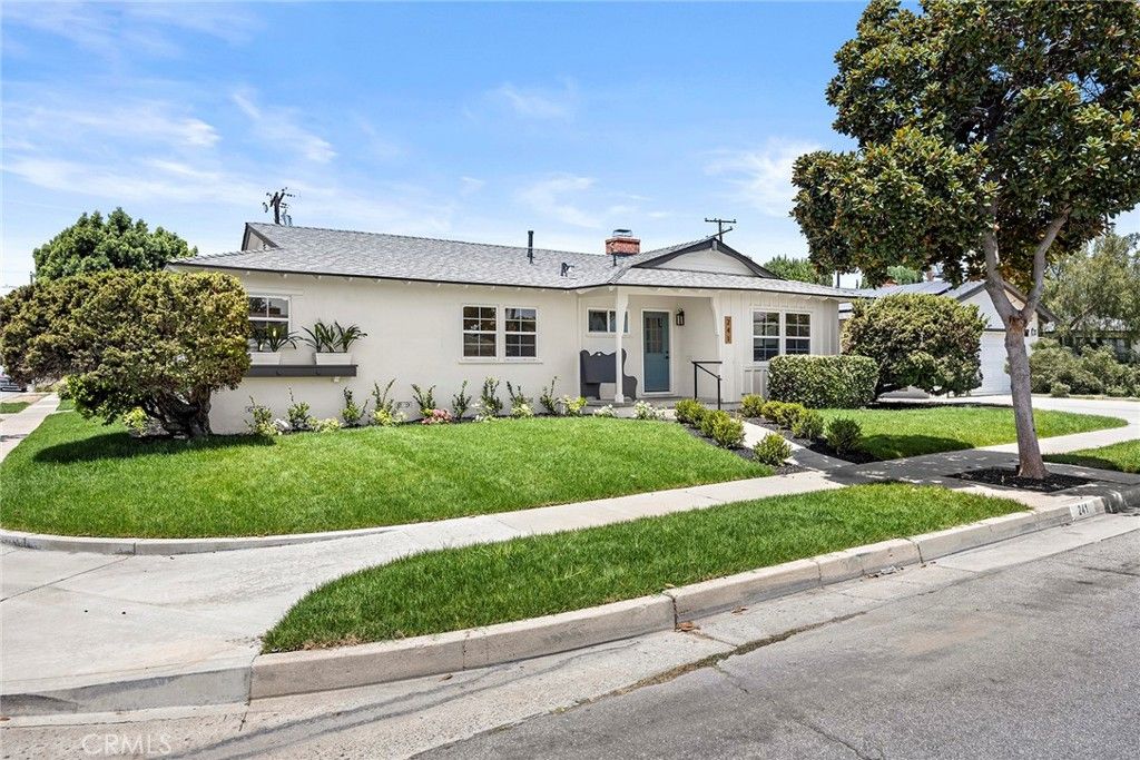 241 Marin, La Habra, CA 90631