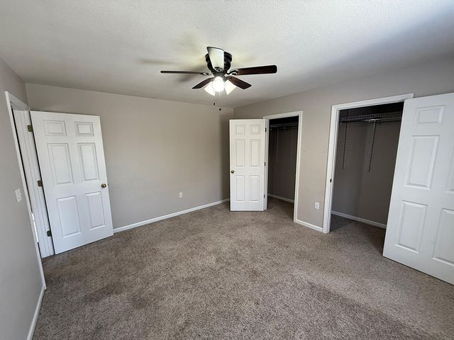 5305 E TRIKALLA DR, Columbia, MO 65202