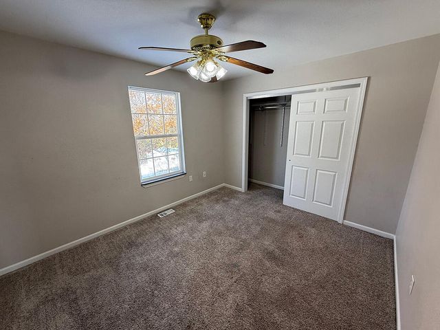 5305 E TRIKALLA DR, Columbia, MO 65202