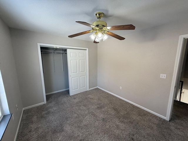 5305 E TRIKALLA DR, Columbia, MO 65202