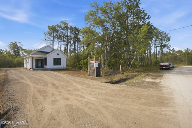 361 Sunset Road, Southport, NC 28461