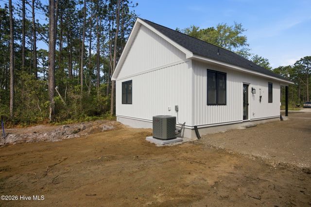 361 Sunset Road, Southport, NC 28461
