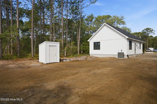 361 Sunset Road, Southport, NC 28461