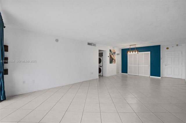 10350 W Bay Harbor Dr 2L, Bay Harbor Islands, FL 33154