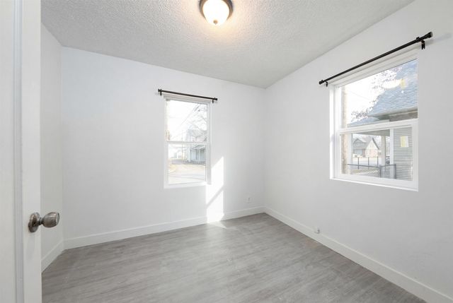 2012 N Cincinnati St, Spokane, WA 99207