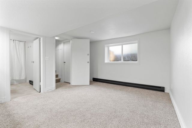 2012 N Cincinnati St, Spokane, WA 99207