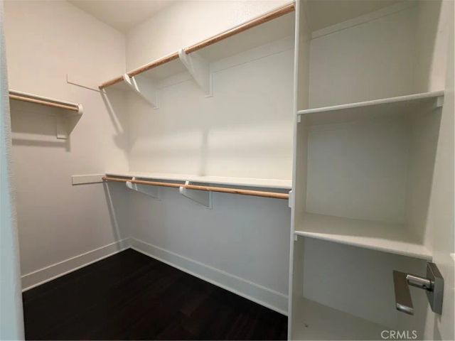 64 Chasma, Irvine, CA 92618
