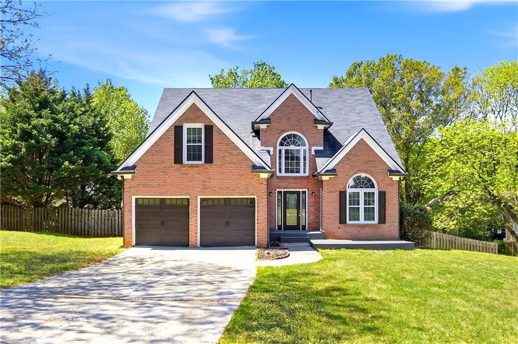 425 Tramore Court, Roswell, GA 30075