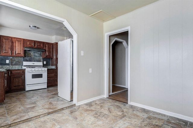 9417 Fairland Drive, Houston, TX 77051