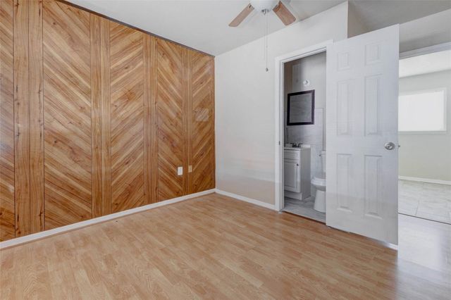 9417 Fairland Drive, Houston, TX 77051