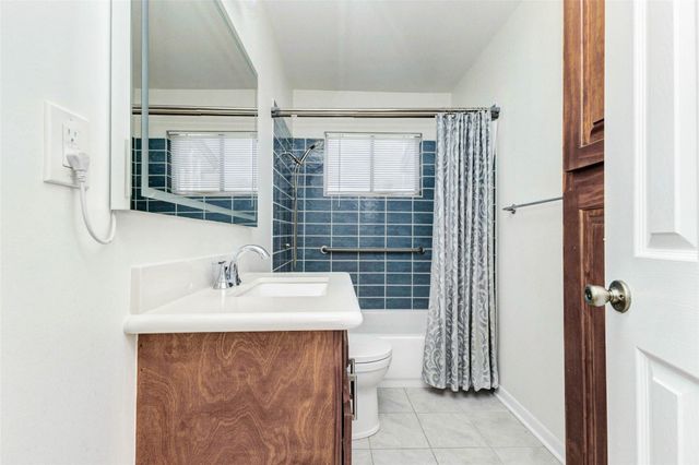 9417 Fairland Drive, Houston, TX 77051