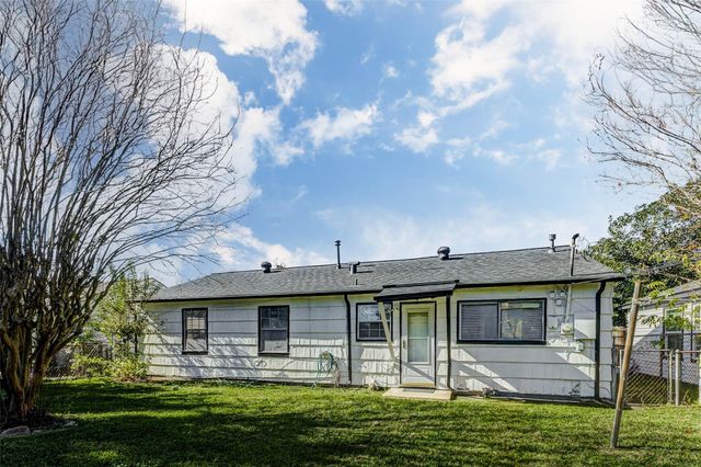 9417 Fairland Drive, Houston, TX 77051