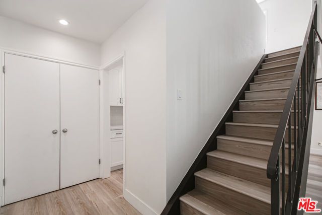 1339 N Columbus Avenue 304, Glendale, CA 91202