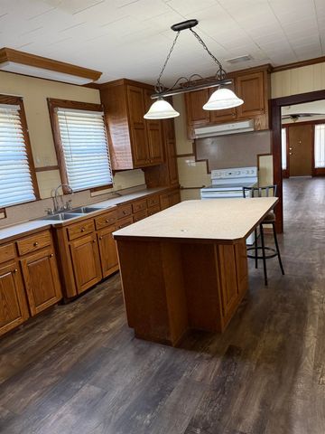 1406 Canal Blvd, Thibodaux, LA 70301