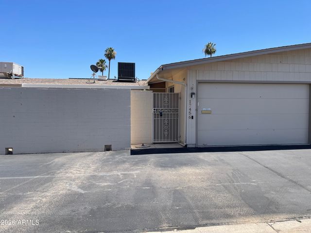 17456 N DEL WEBB Boulevard, Sun City, AZ 85373