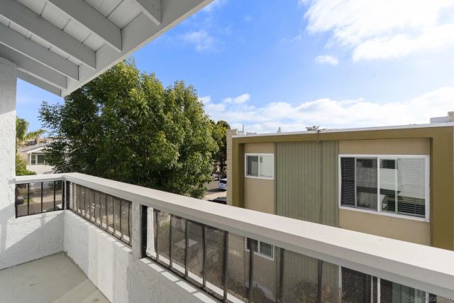 1160 Oliver Ave B, San Diego, CA 92109
