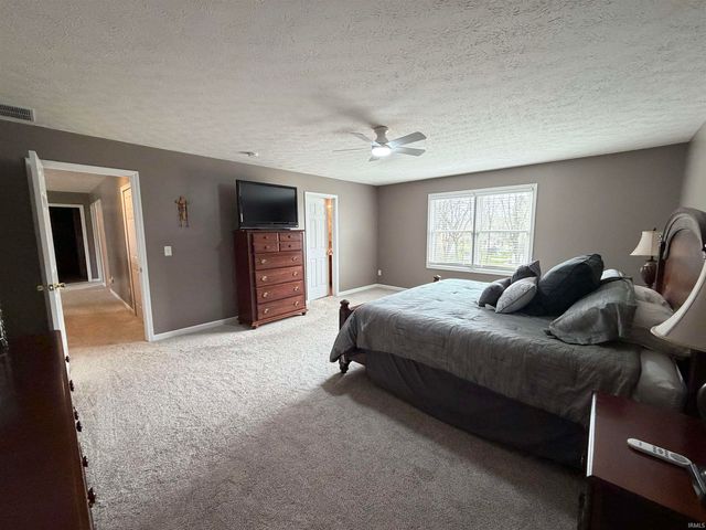 1010 Sunset Drive, Covington, IN 47932