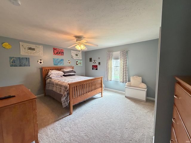 1010 Sunset Drive, Covington, IN 47932