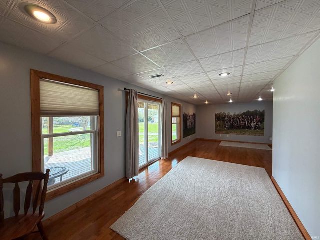 1010 Sunset Drive, Covington, IN 47932