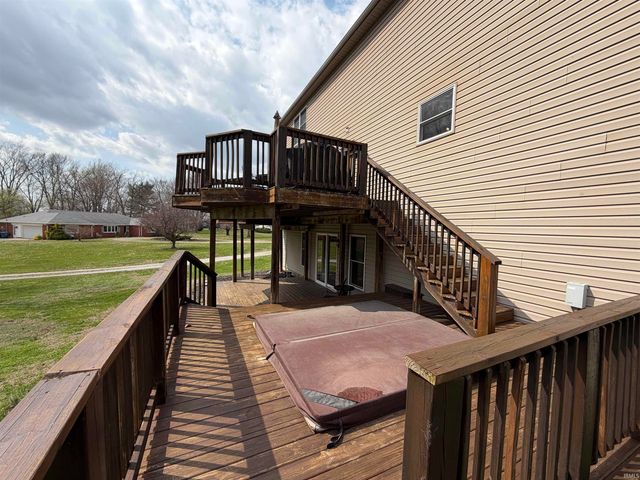 1010 Sunset Drive, Covington, IN 47932