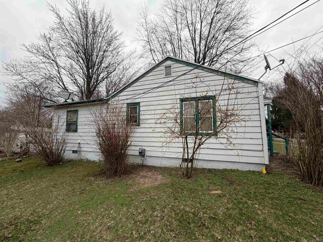 215 Elmwood Street, Hartford Twp, MI 49057
