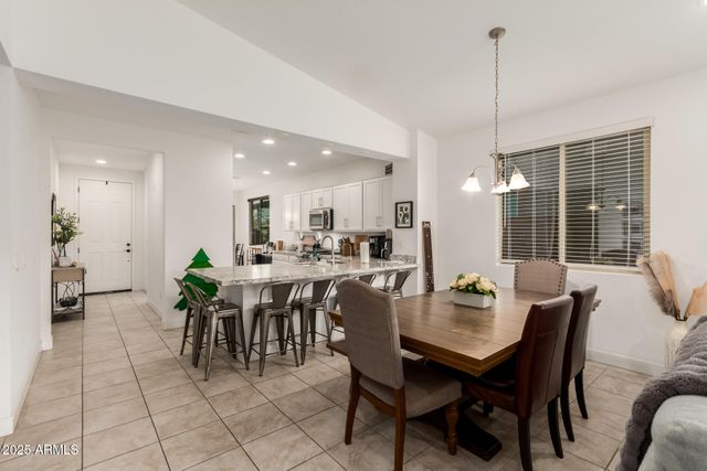 5070 N 79TH Lane, Glendale, AZ 85303