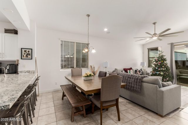 5070 N 79TH Lane, Glendale, AZ 85303