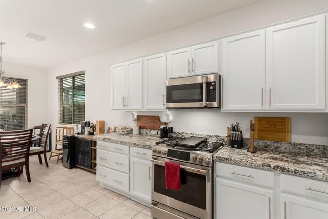 5070 N 79TH Lane, Glendale, AZ 85303