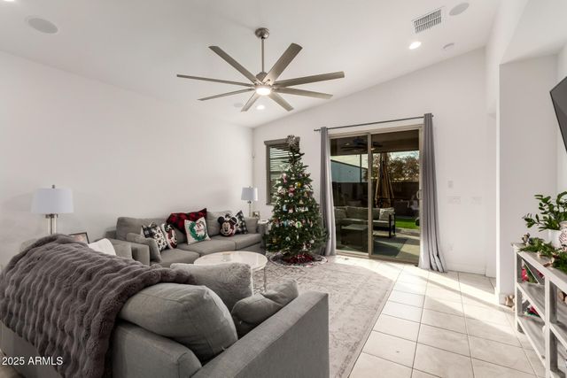 5070 N 79TH Lane, Glendale, AZ 85303