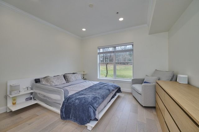 35 Commonwealth Ave 103, Newton, MA 02467