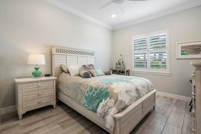 114 Blanca Isles Lane, Jupiter, FL 33478