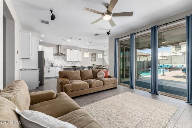 19698 W Pinchot Drive, Buckeye, AZ 85396