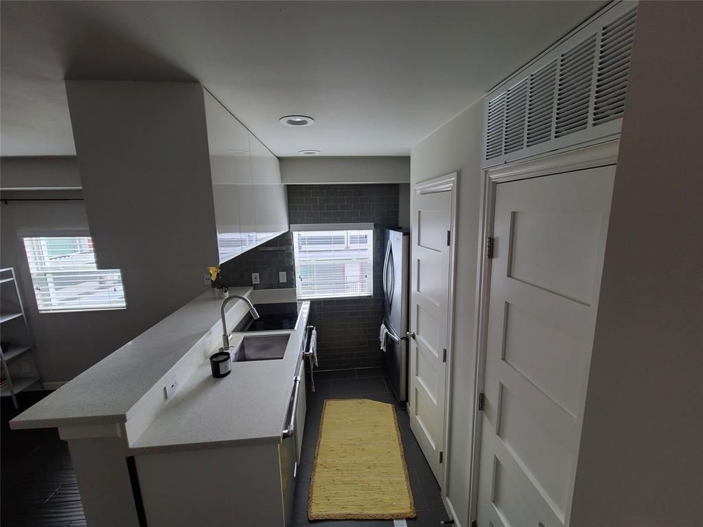 3110 Red River ST 307, Austin, TX 78705