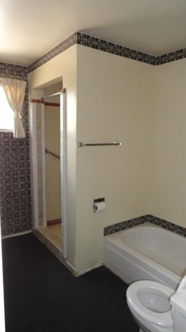 1908 Ridgecrest Drive SE, Albuquerque, NM 87108