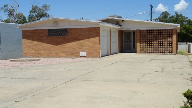 1908 Ridgecrest Drive SE, Albuquerque, NM 87108