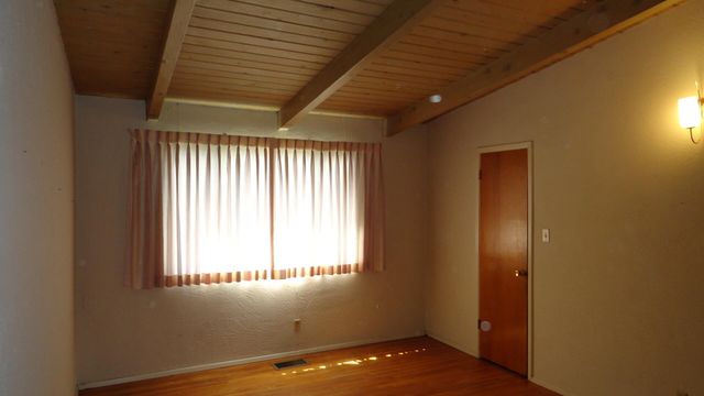 1908 Ridgecrest Drive SE, Albuquerque, NM 87108