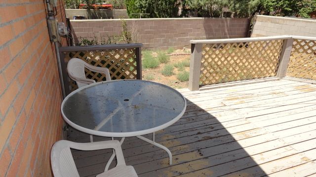 1908 Ridgecrest Drive SE, Albuquerque, NM 87108