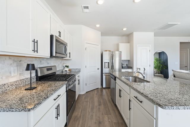 2301 Tintern Rd, Lebanon, TN 37087