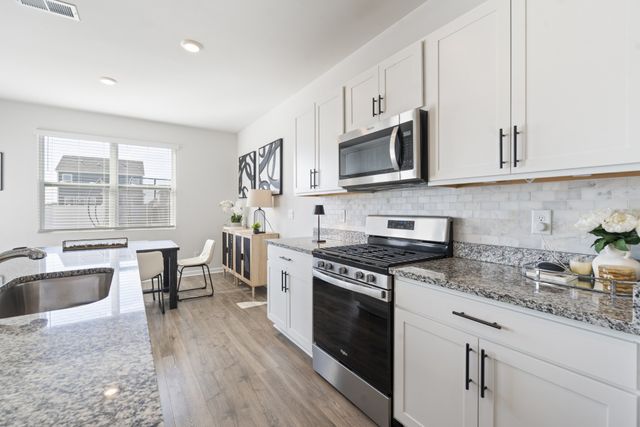 2301 Tintern Rd, Lebanon, TN 37087