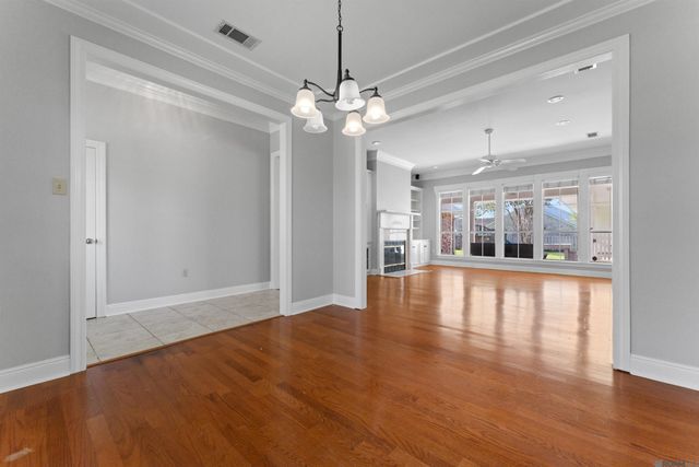 13514 Mary Edith Pl, Baton Rouge, LA 70809