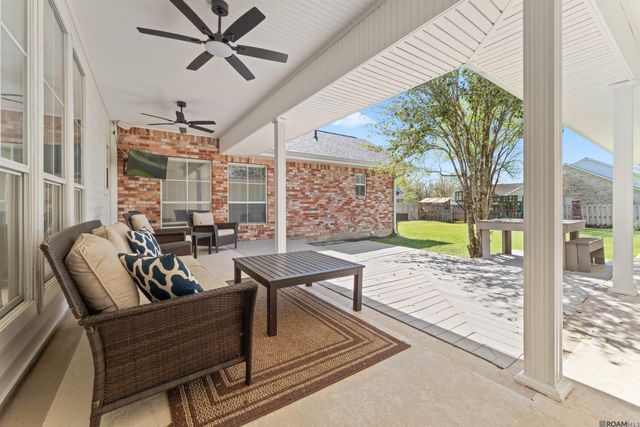 13514 Mary Edith Pl, Baton Rouge, LA 70809