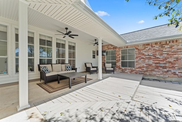 13514 Mary Edith Pl, Baton Rouge, LA 70809