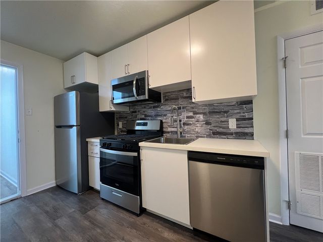 609 Ann St, Homestead, PA 15210