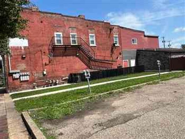 609 Ann St, Homestead, PA 15210