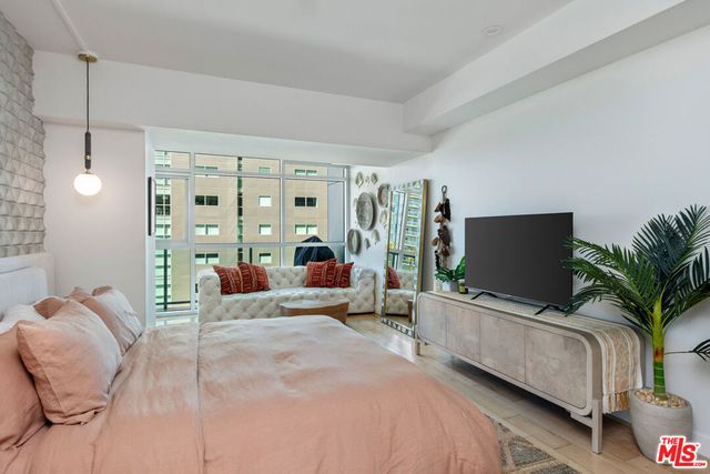 13600 MARINA POINTE Drive 812, Marina Del Rey, CA 90292