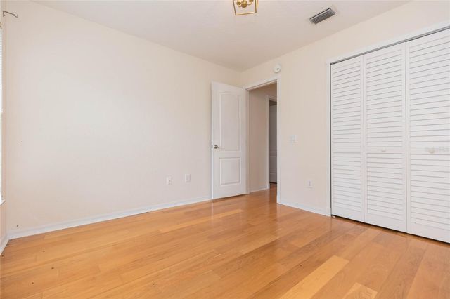 5161 STERLING MANOR DRIVE, Tampa, FL 33647